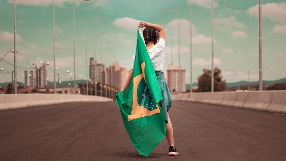 Au Brésil, Justos se met à son tour au bridge